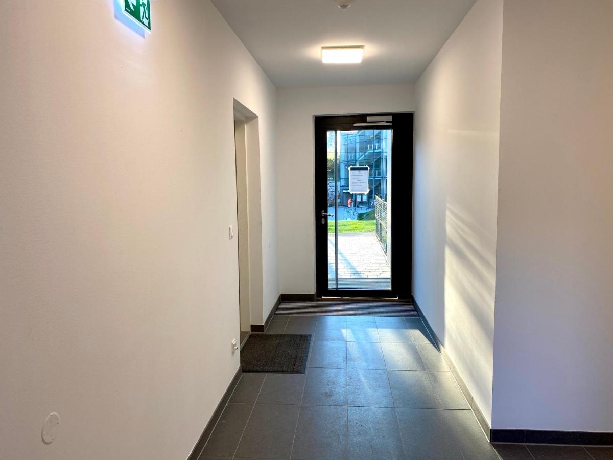 Topmodernes Sonnenwohnen Apartment Bei U-Bahn Und Therme Wien Oberlaa, 15 Min Bis Stephansplatz Exteriör bild
